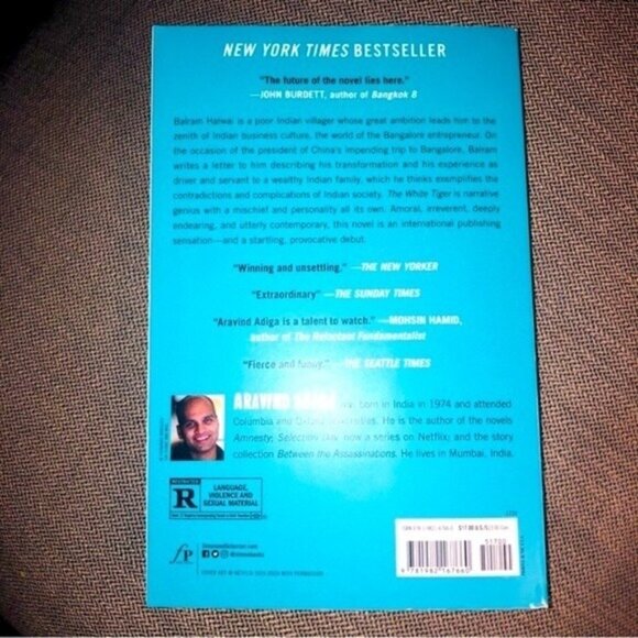 The White Tiger: A Novel NWT by Aravind Adiga - Picture 8 of 9